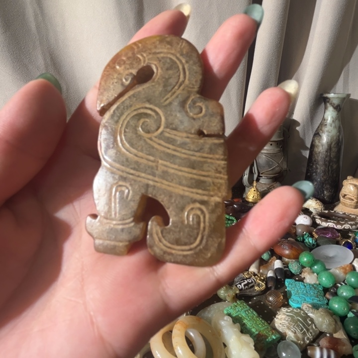 和田玉（糖玉）未镶嵌颈饰