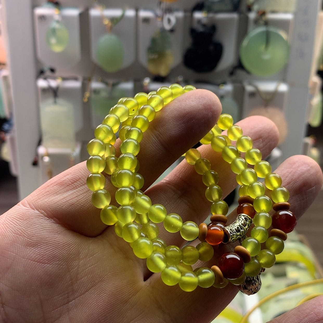 【闪购商品】蛇纹石玉手链未镶嵌