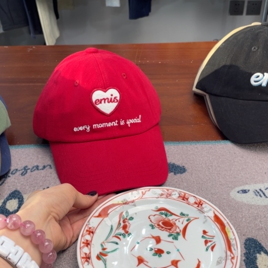 瓷片88。。。。。。。。。。。。。。