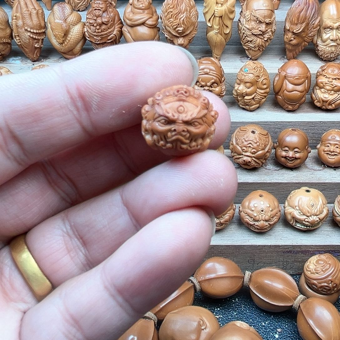 猴头核桃吊坠16.5黑天福利