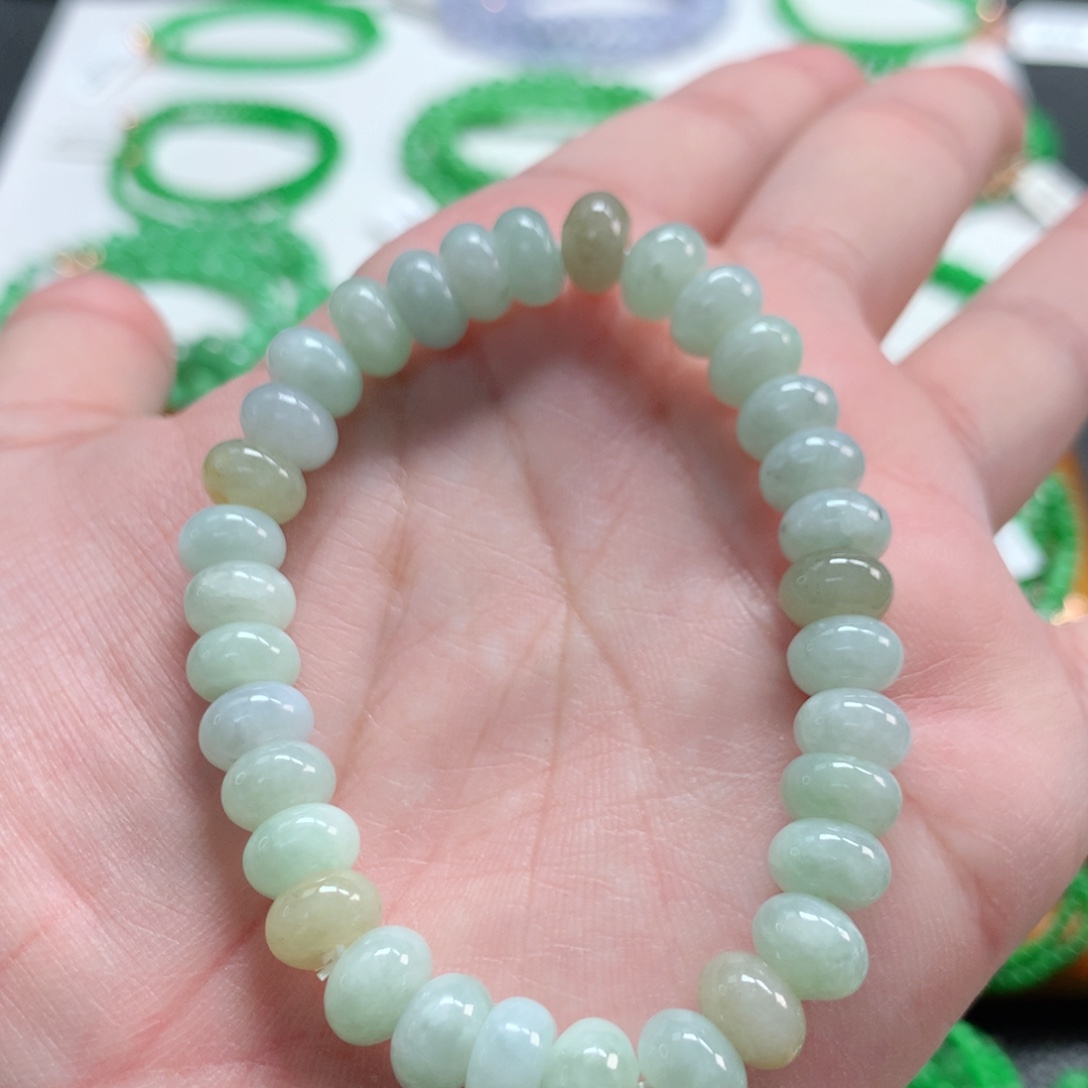 翡翠未镶嵌手链翡翠