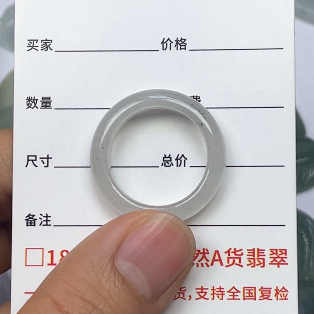 翡翠颈饰未镶嵌缅甸天然翡翠