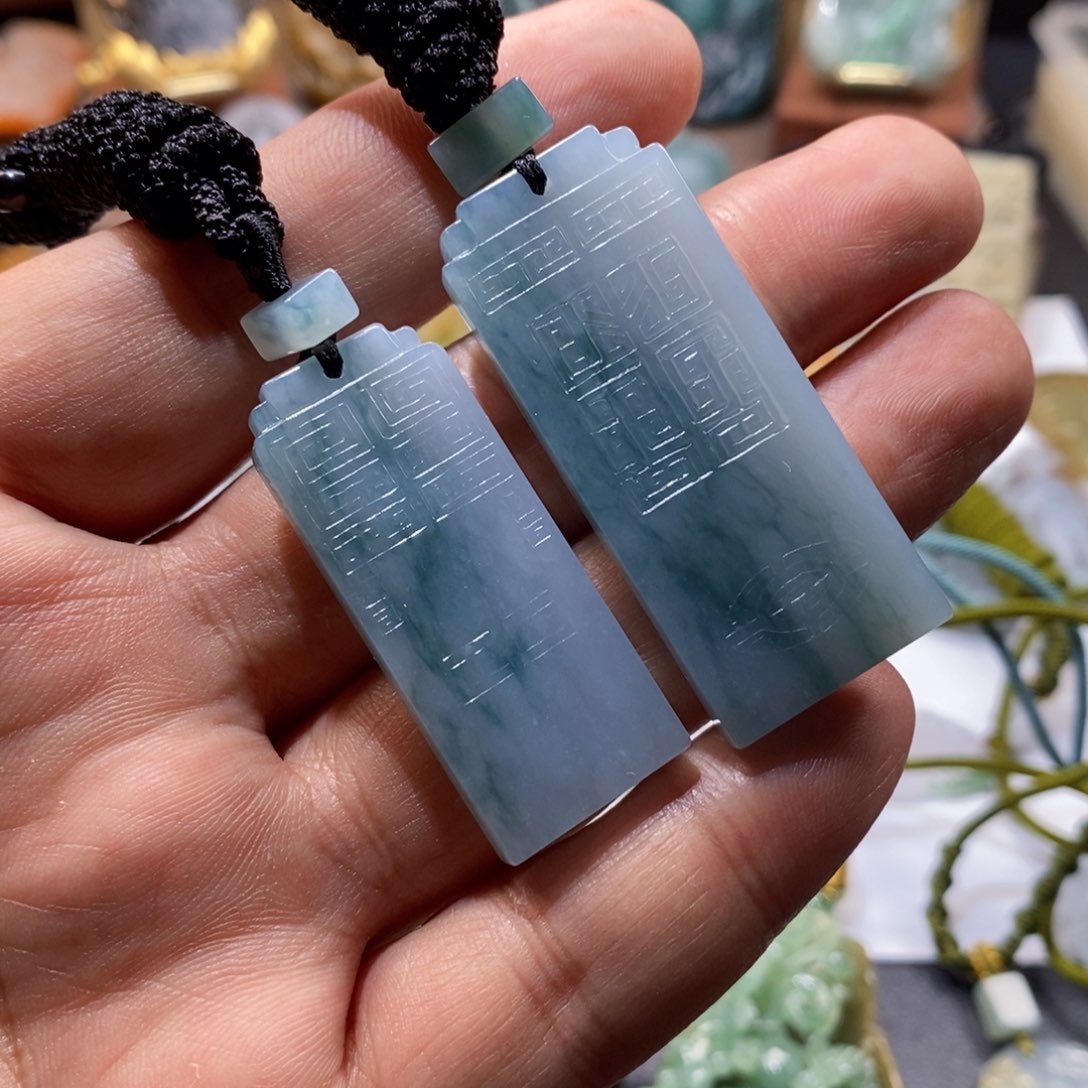 未镶嵌定制翡翠工厂