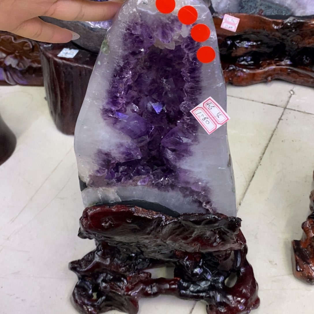 水晶摆件婷未镶嵌
