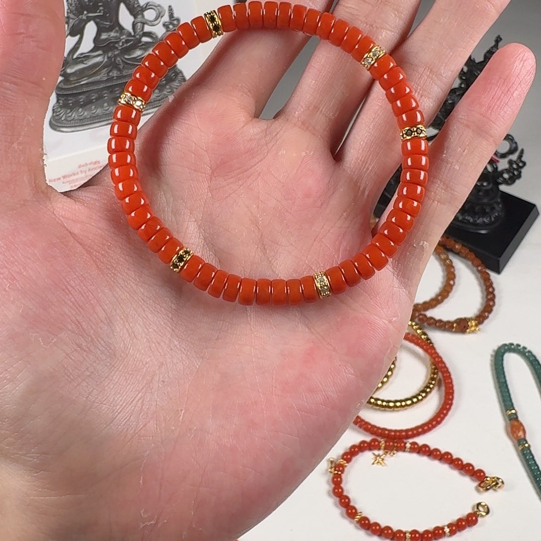 南红玛瑙合金手链出去玩出去玩