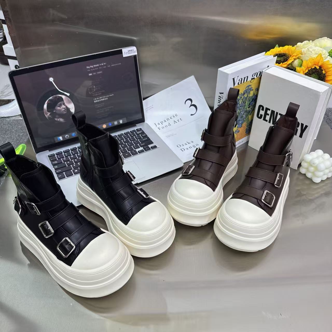 1549-809-88艾飞儿新款洋气卡扣厚底潮鞋