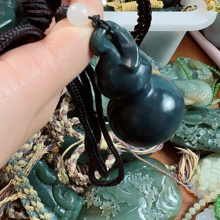 和田玉把件未镶嵌