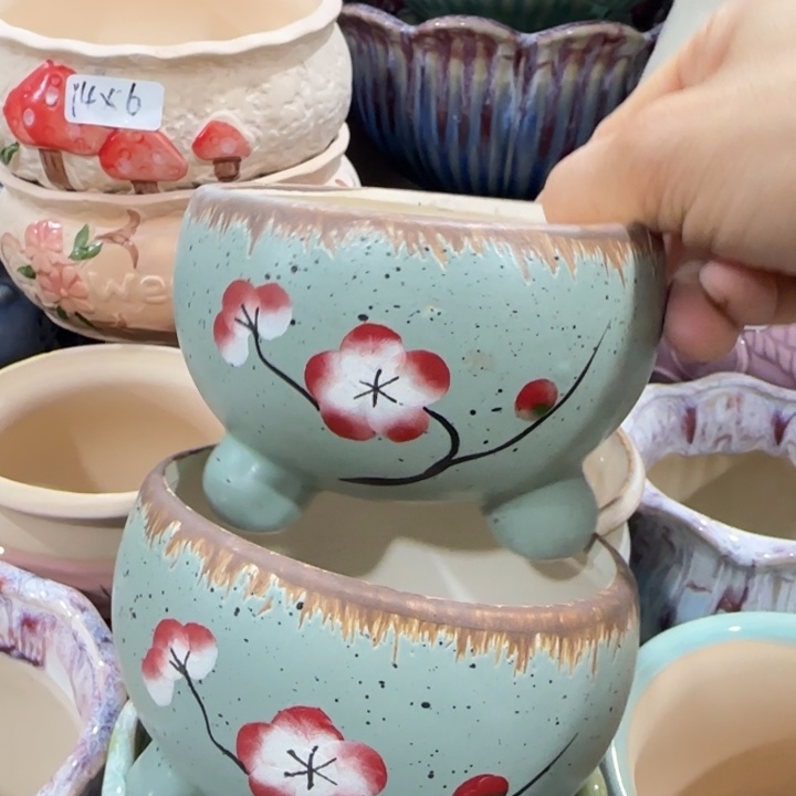 凑9块包邮，有孔，陶瓷花盆