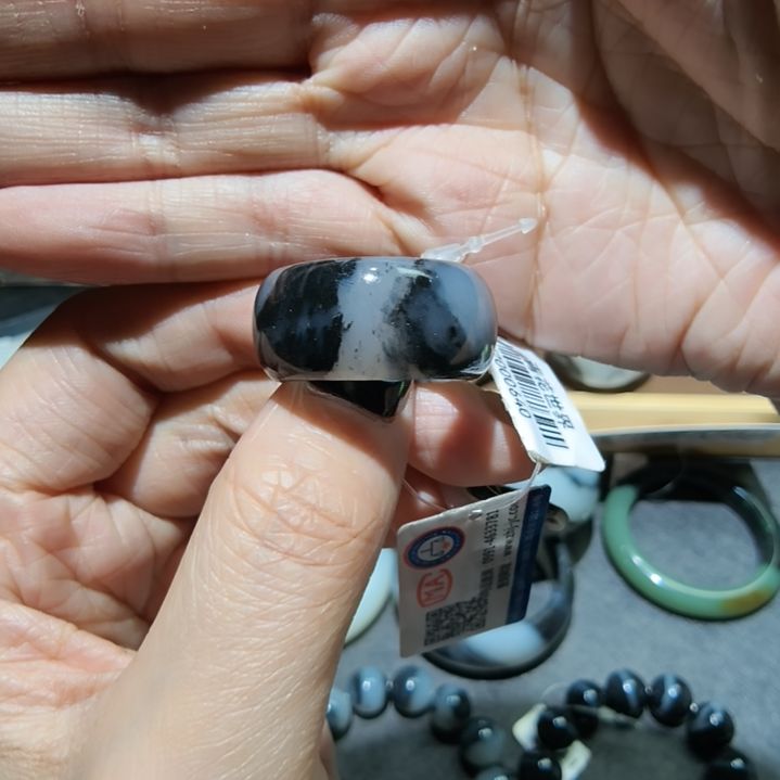 和田玉戒指未镶嵌