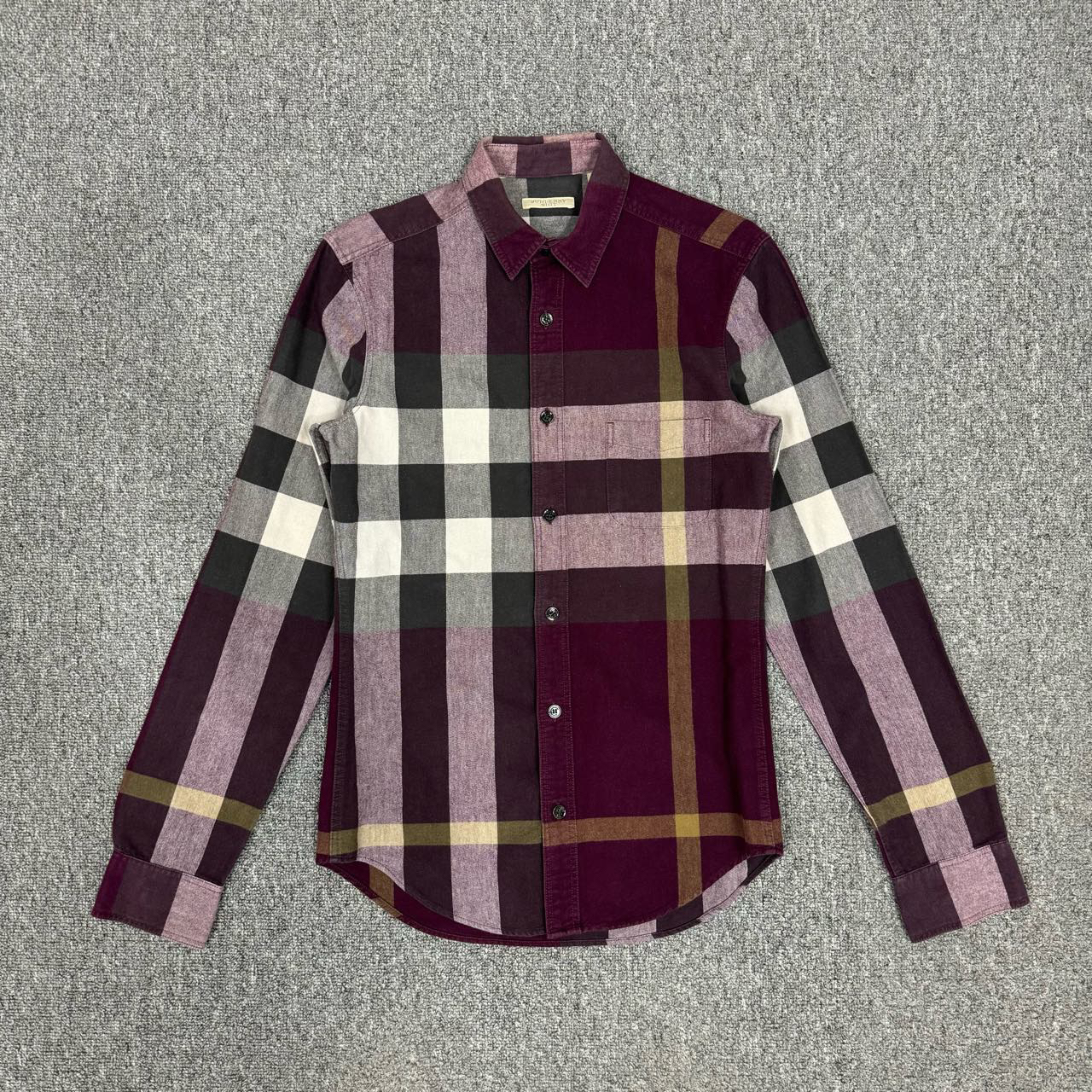 99新 BURBERRY/博柏利 11213778 酒红色长袖格纹衬衫 XS码