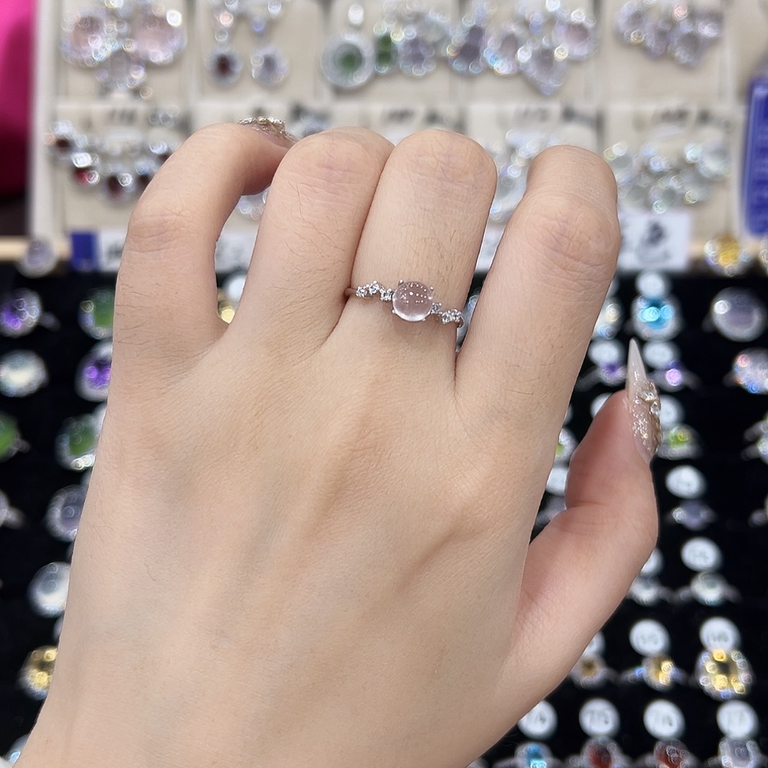 L***u戒指芙蓉石银S925镶嵌