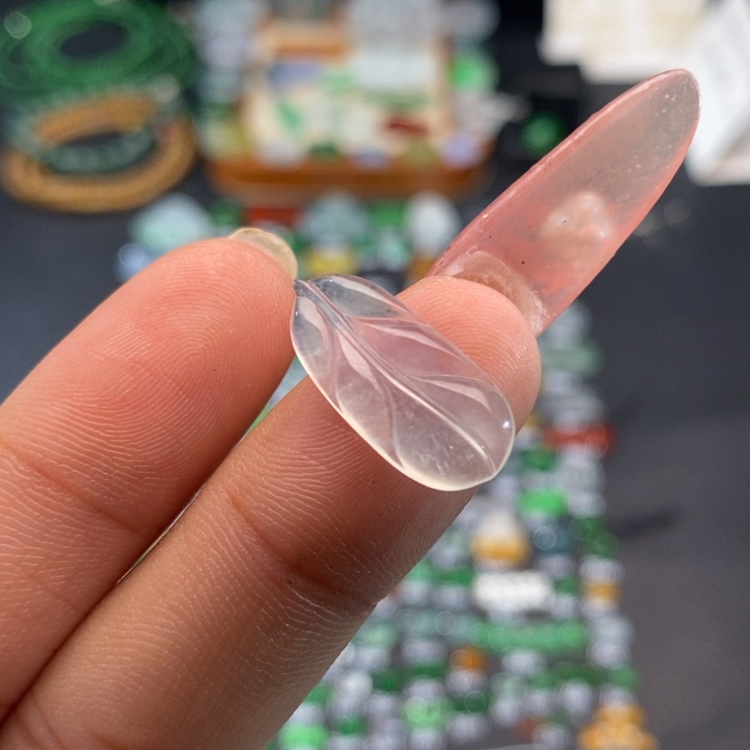 【闪购商品】翡翠挂件未镶嵌叶子