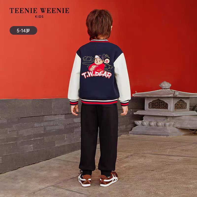 《奥莱》TeenieWeenie Kids男童棒球夹克棉服TKJP251102B