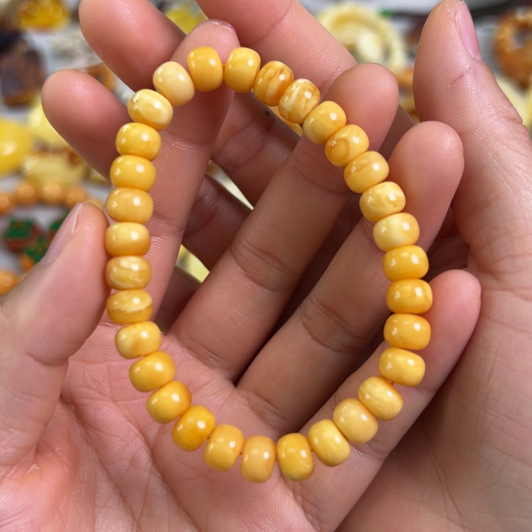 蜜蜡裸石未镶嵌蜜蜡