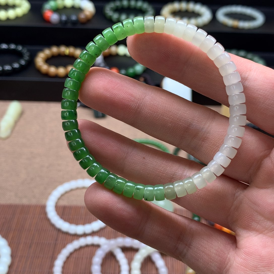 和田玉手链未镶嵌