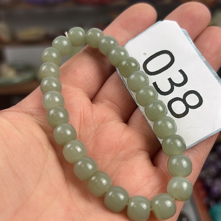 和田玉（糖玉）颈饰未镶嵌