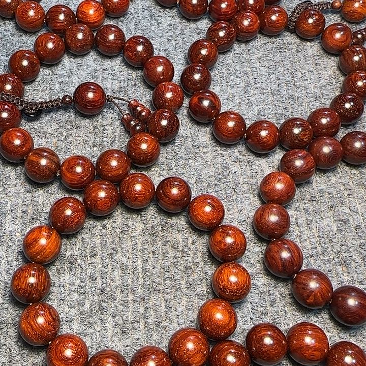 檀香紫檀（小叶紫檀）全陈化老料把件串1.5发一条