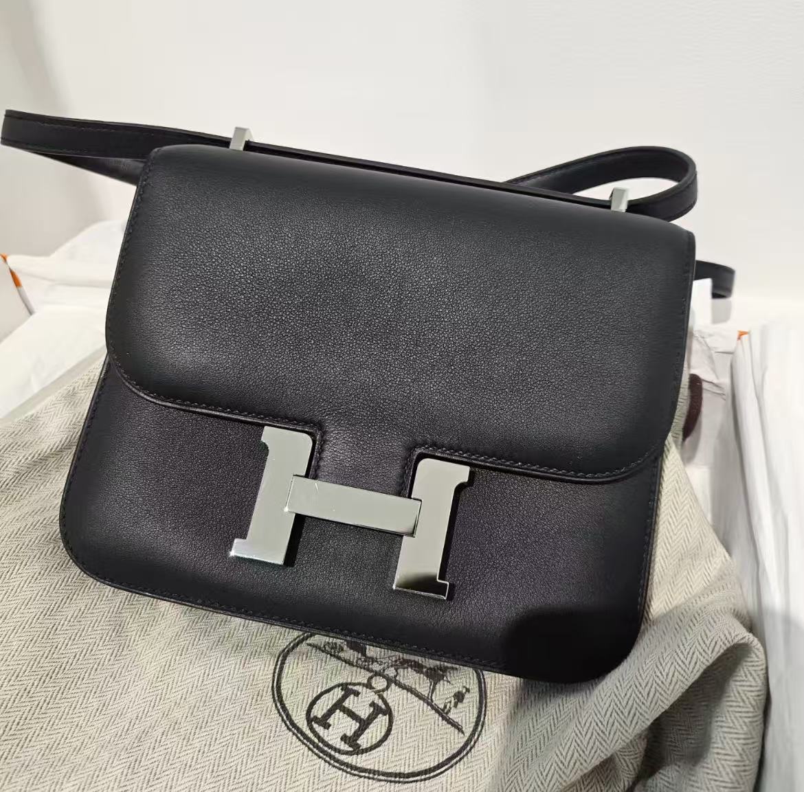 99新 Hermes/爱马仕 康康19 黑银 S皮 C刻