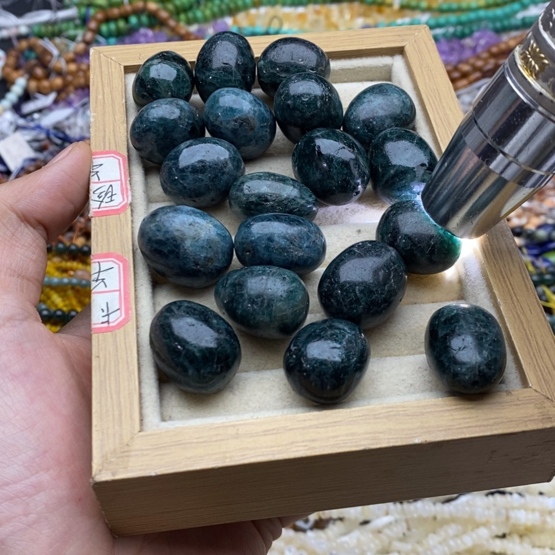 未镶嵌玛瑙/玉髓珠宝半成品打包蓝鳞灰原石半孔B73