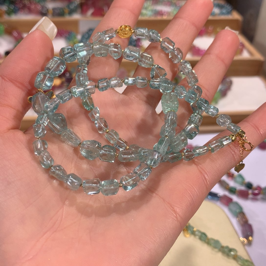 碧玺多样性发货一件未镶嵌