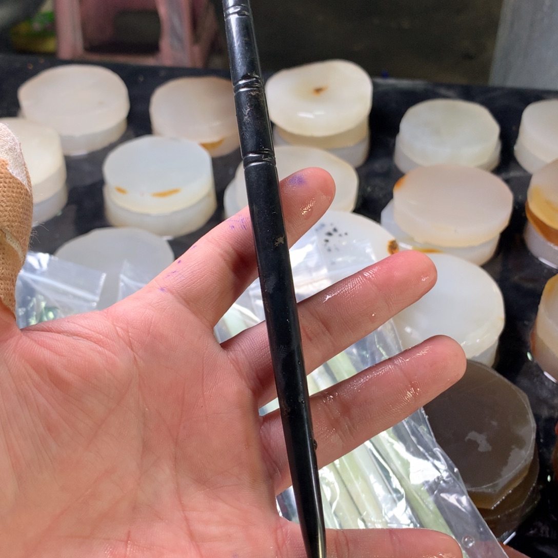 ꧁***꧂蛇纹石玉未镶嵌发饰