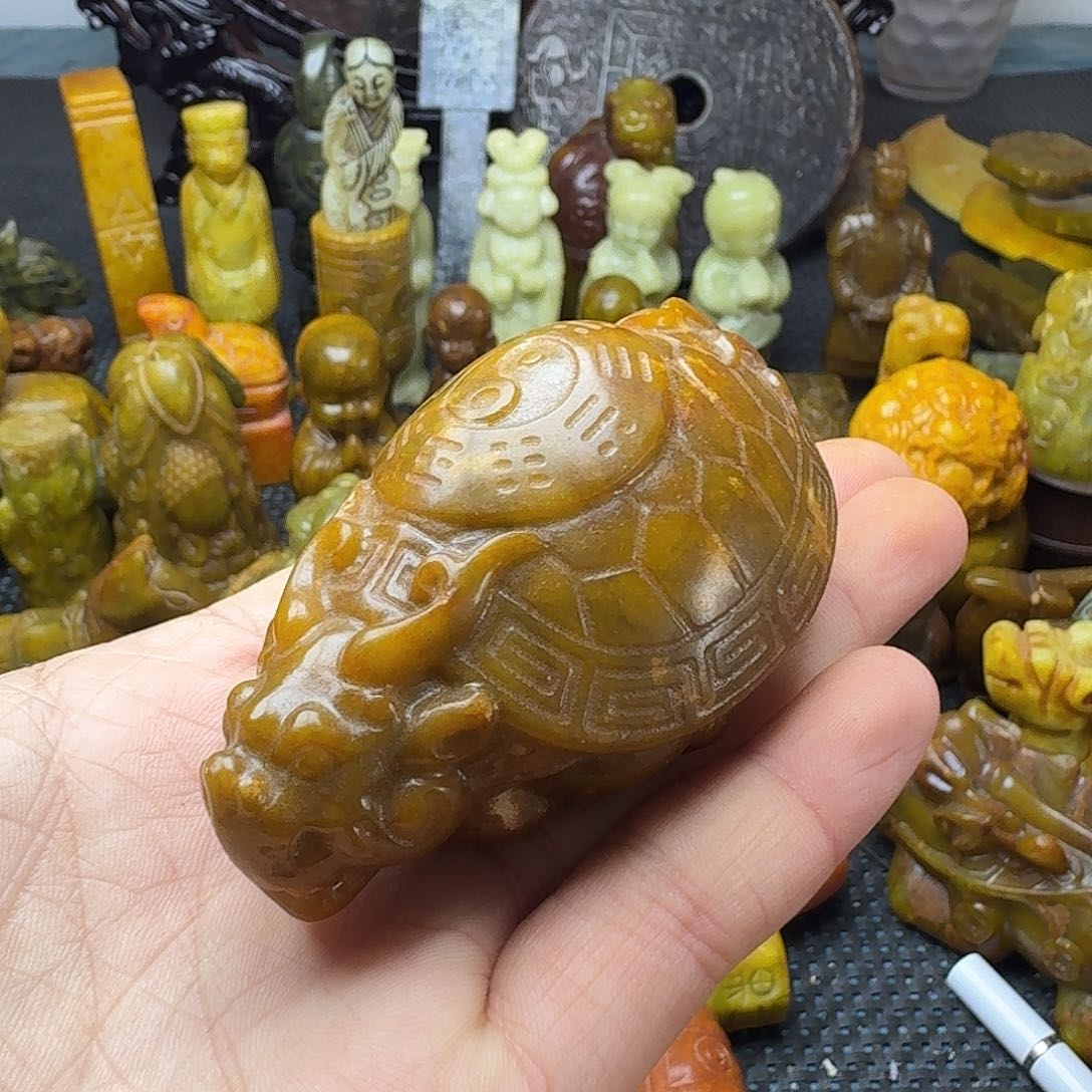 白玉菩提吊坠。。。