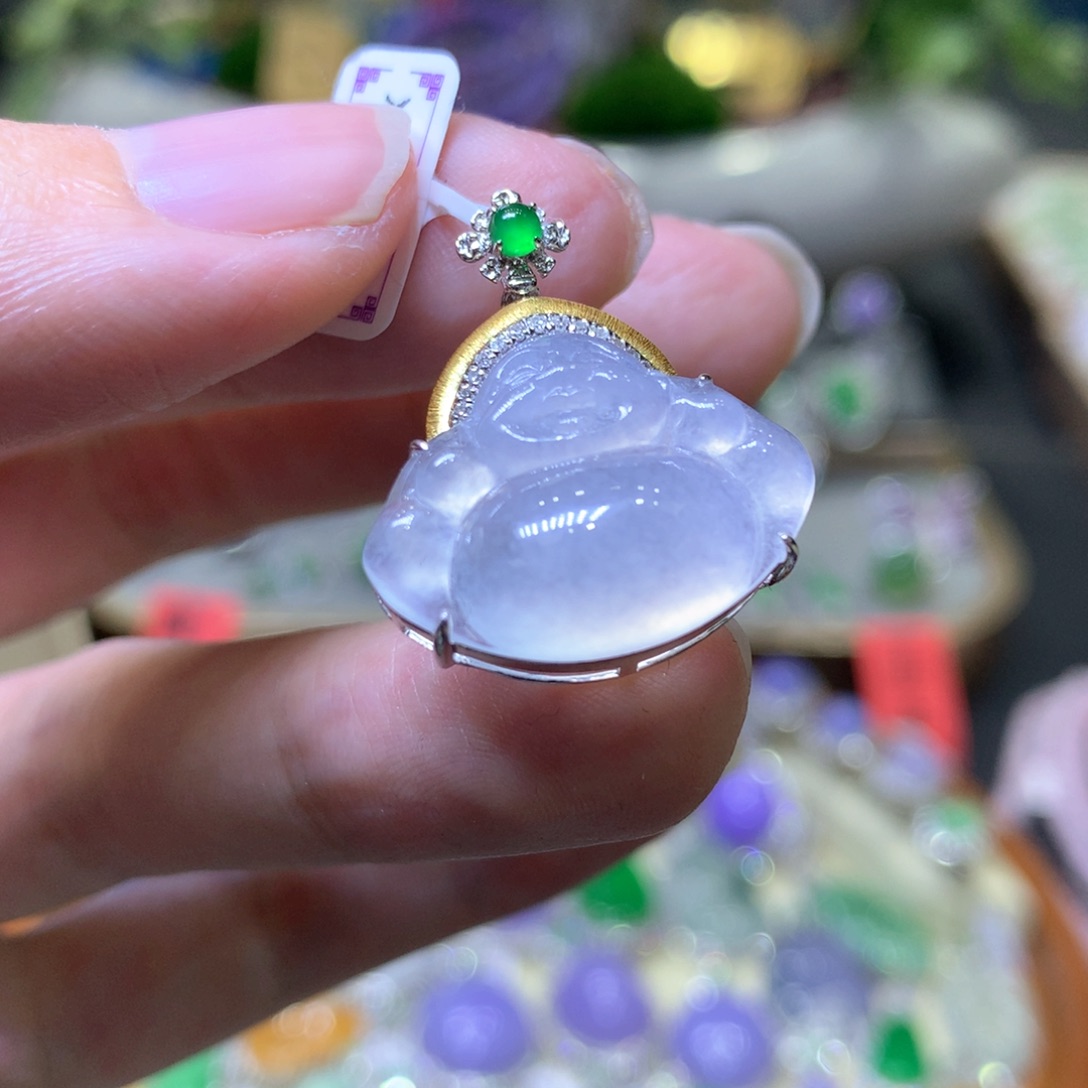 【闪购商品】翡翠颈饰18K金镶嵌翡翠吊坠项链