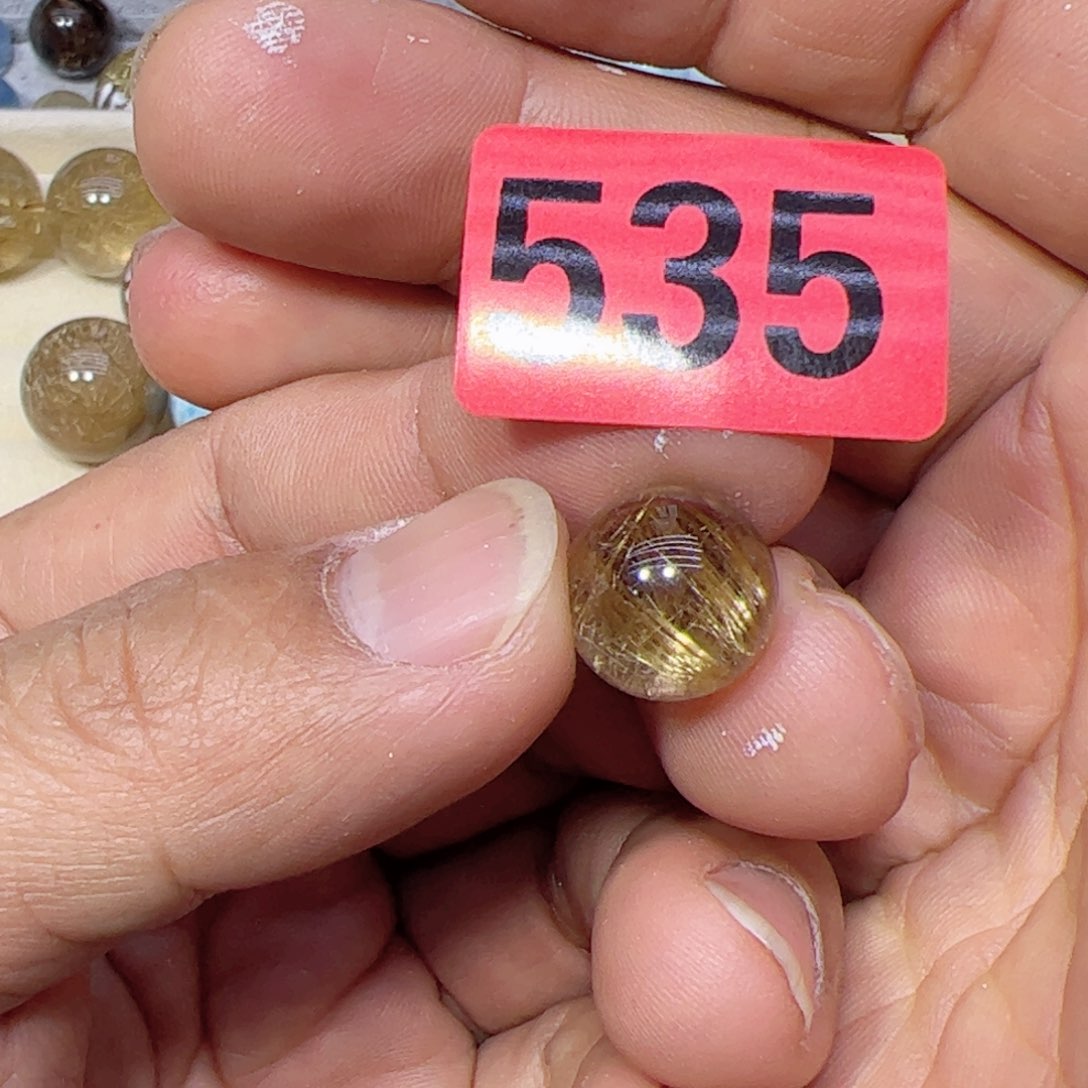 水晶颈饰未镶嵌?****?打孔就不退不换