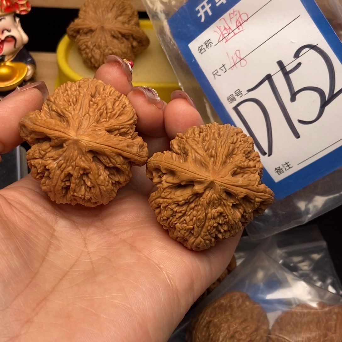 桃核吊坠核桃粗筋