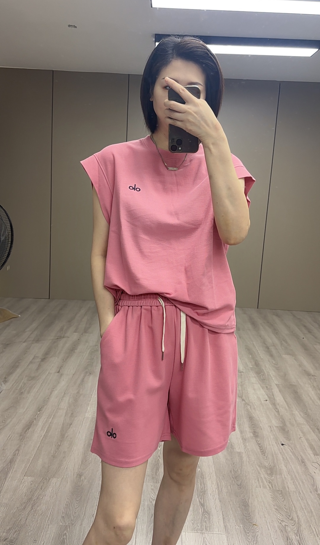 【魅力风】夏季新款圆领纯色宽松休闲套装5529款