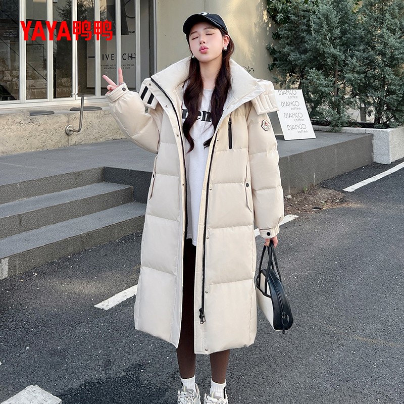 YAYA/鸭鸭长款羽绒服女士2025冬季新款韩版时尚休闲过膝连帽外套