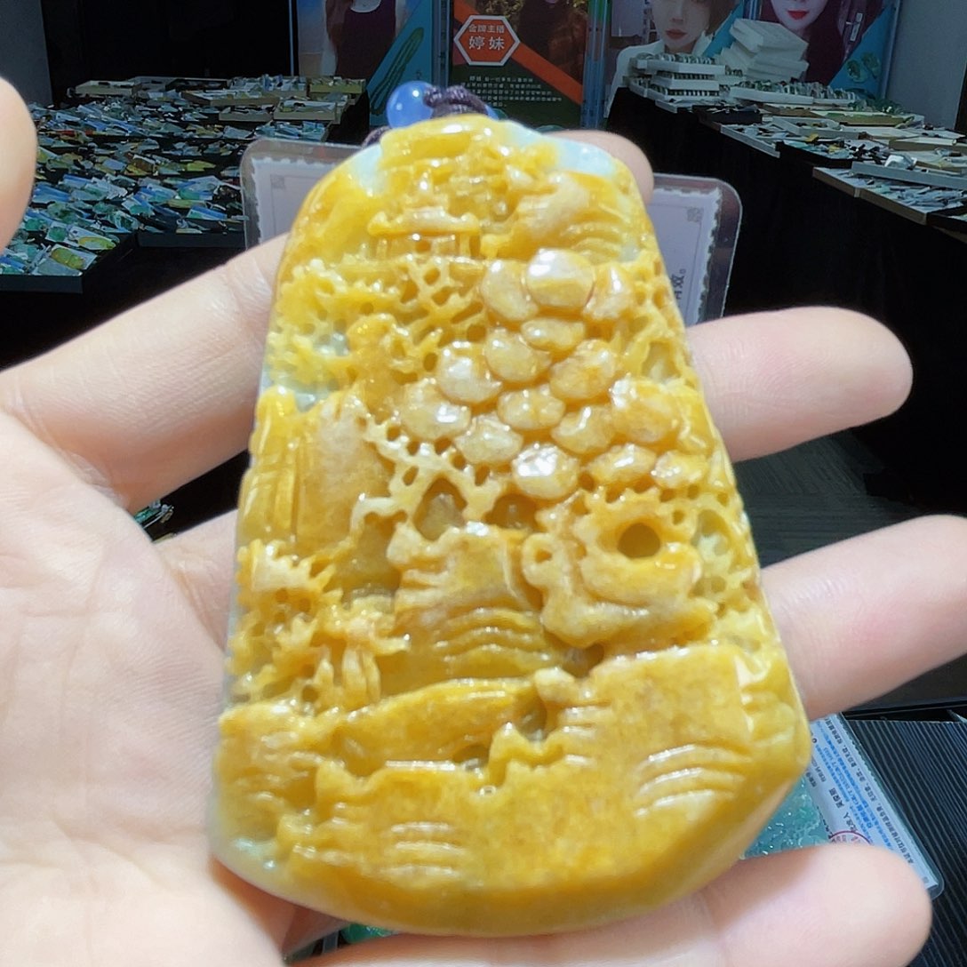颈饰未镶嵌翡翠一