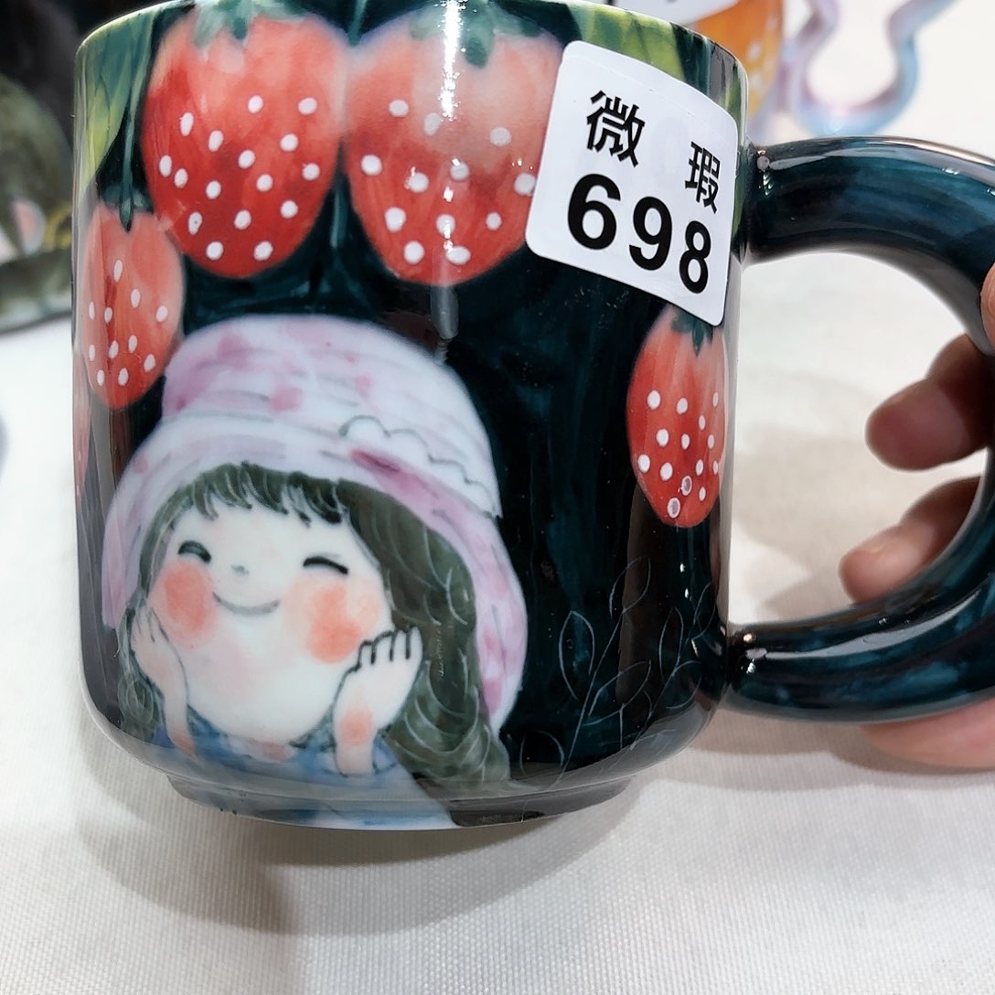 瓷片不会哈哈哈哈哈哈哈哈哈哈哈哈