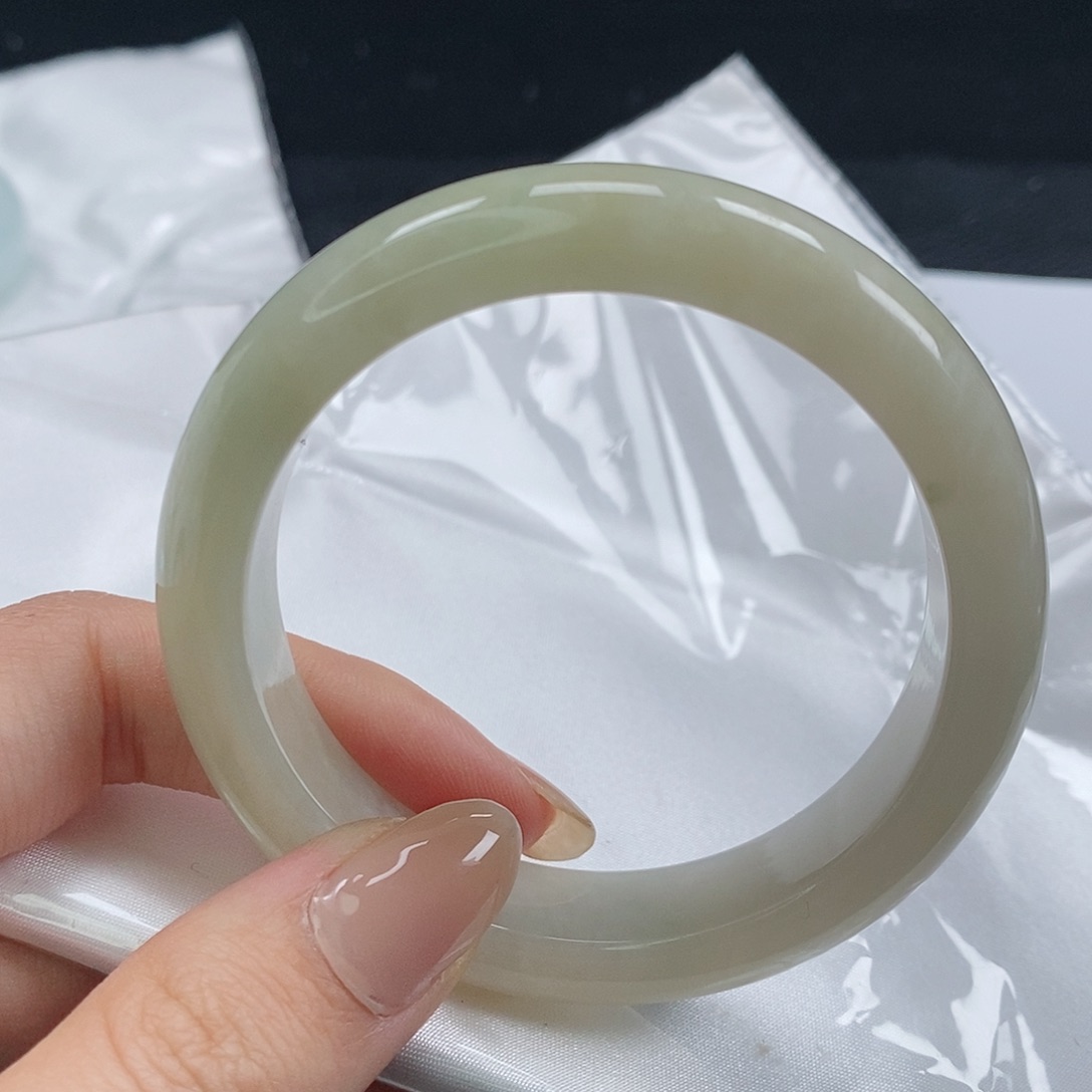 【闪购商品】翡翠手镯未镶嵌319号