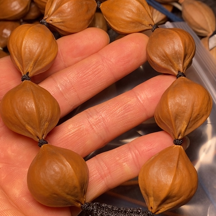 橄榄核手串2.4四花27号