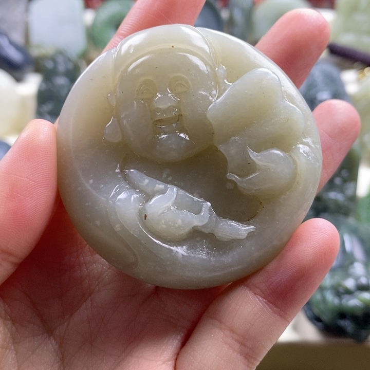 和田玉颈饰未镶嵌