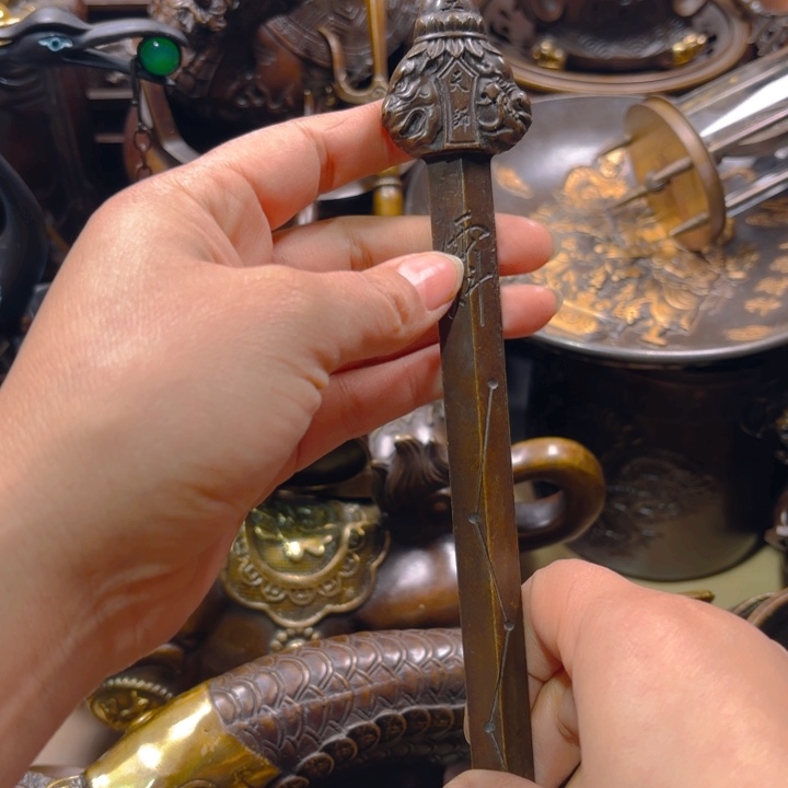 铜器摆件收收藏藏