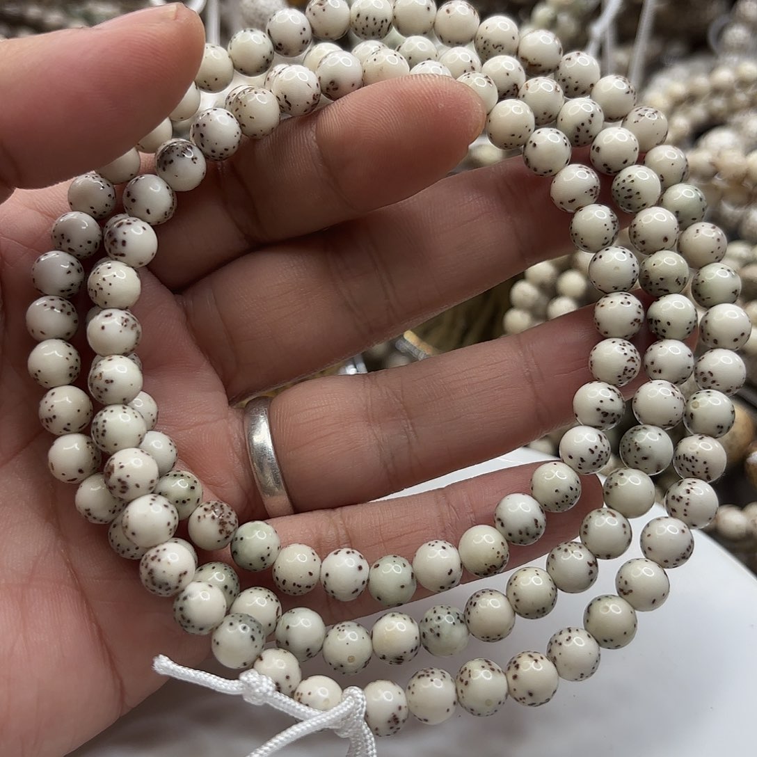 星月菩提吊坠7龙蛋大留白