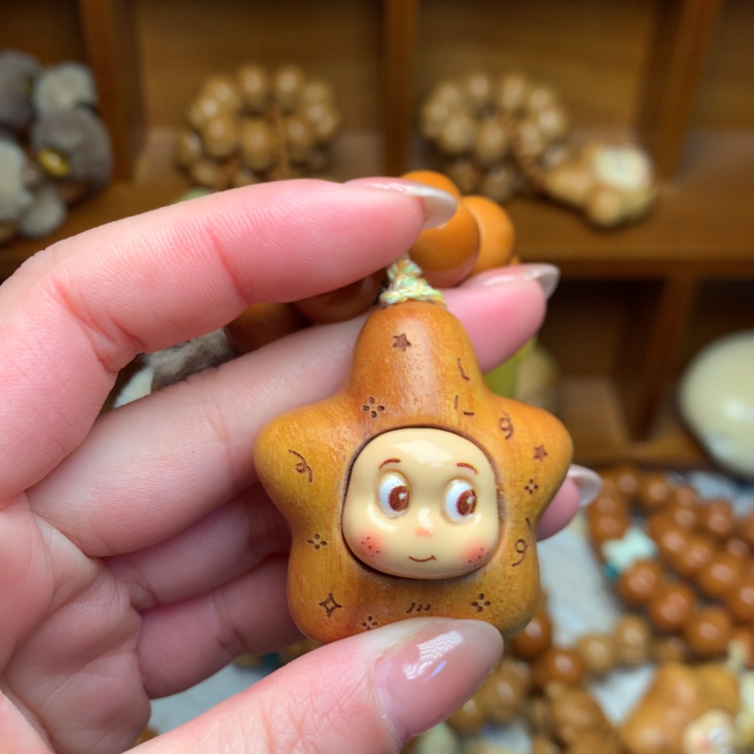 吊坠猴头核桃星星人