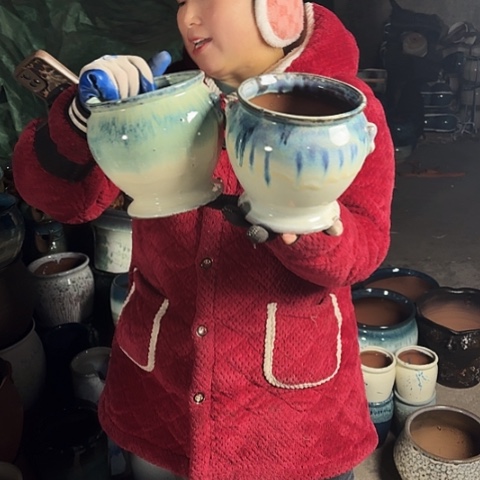 口15高15瑕疵盆子。