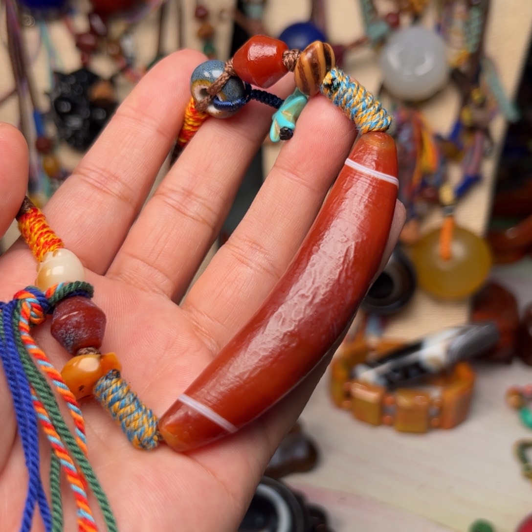 玛瑙/玉髓颈饰未镶嵌