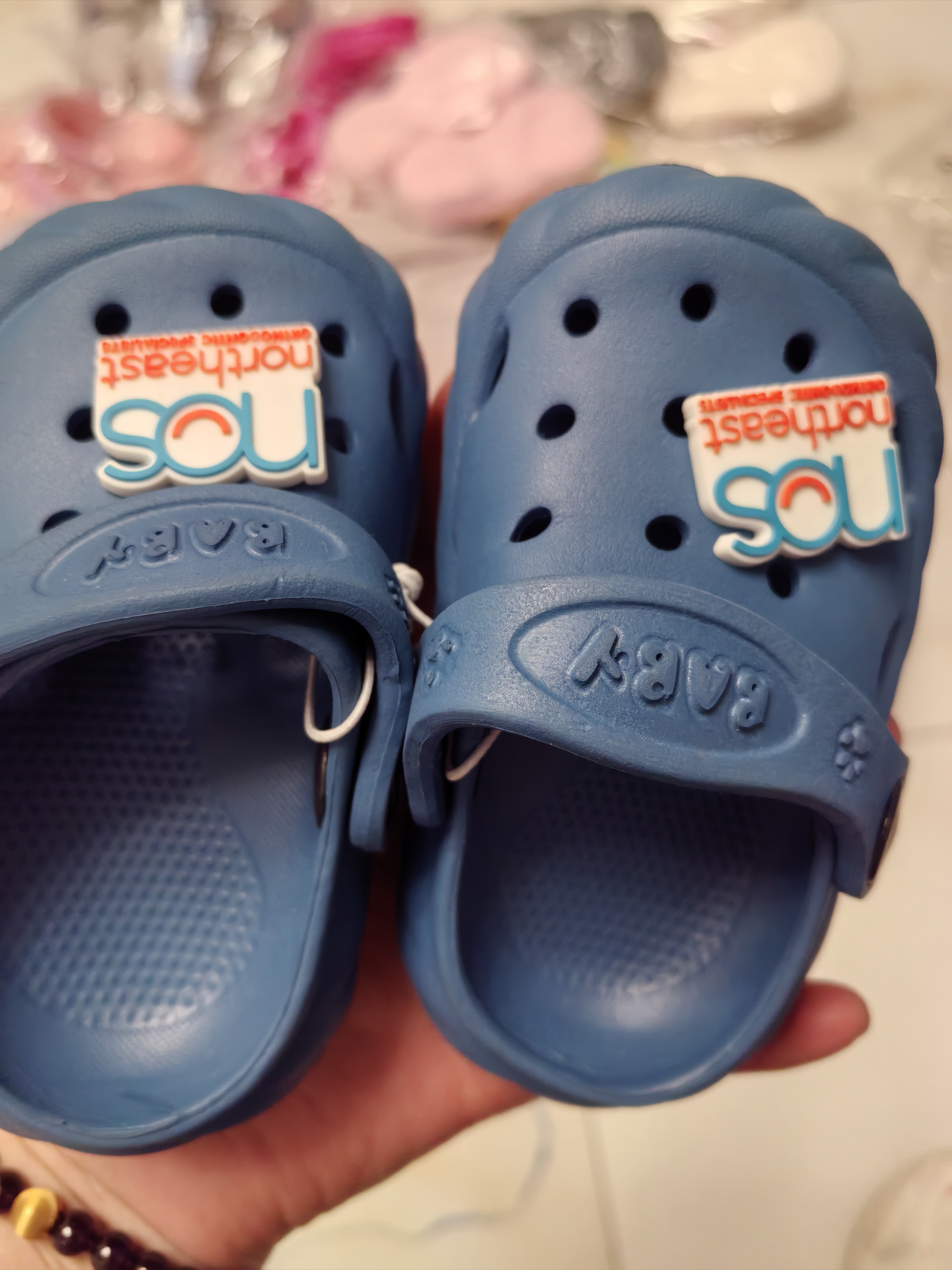 儿童洞洞男女款拖鞋