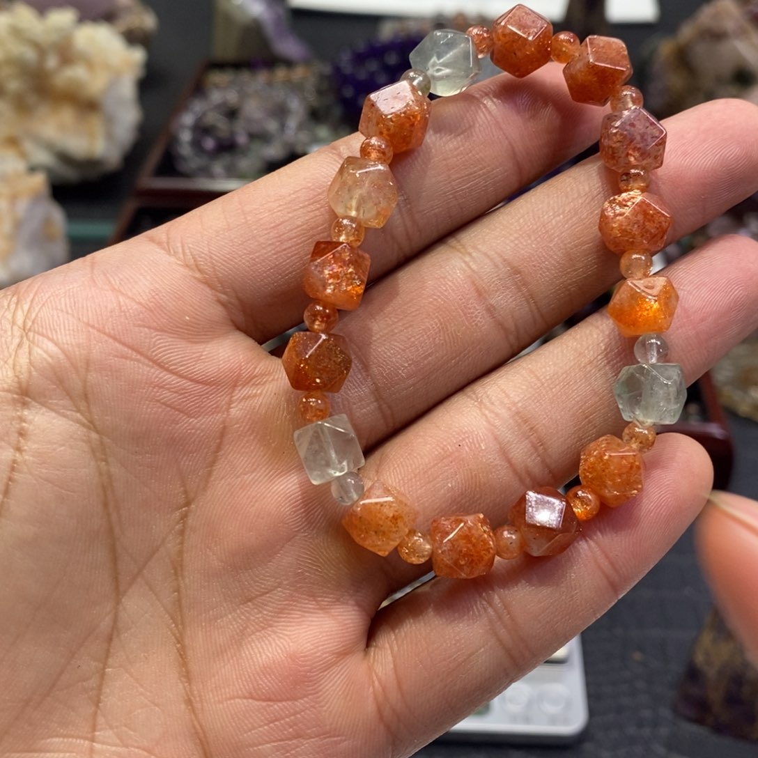 日光石手链未镶嵌阿鲁沙八棱柱