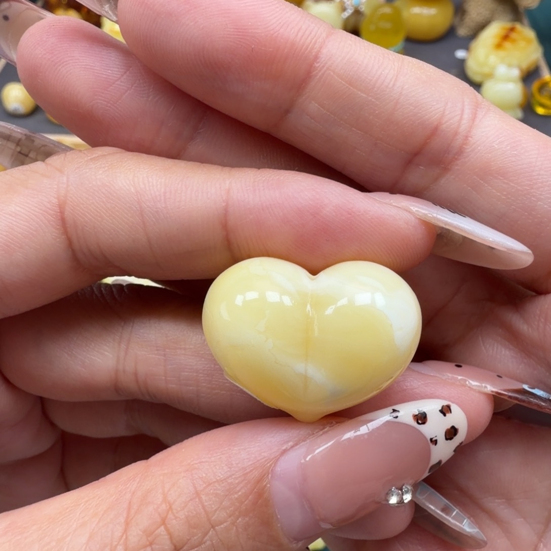 蜜蜡未镶嵌裸石蜜蜡