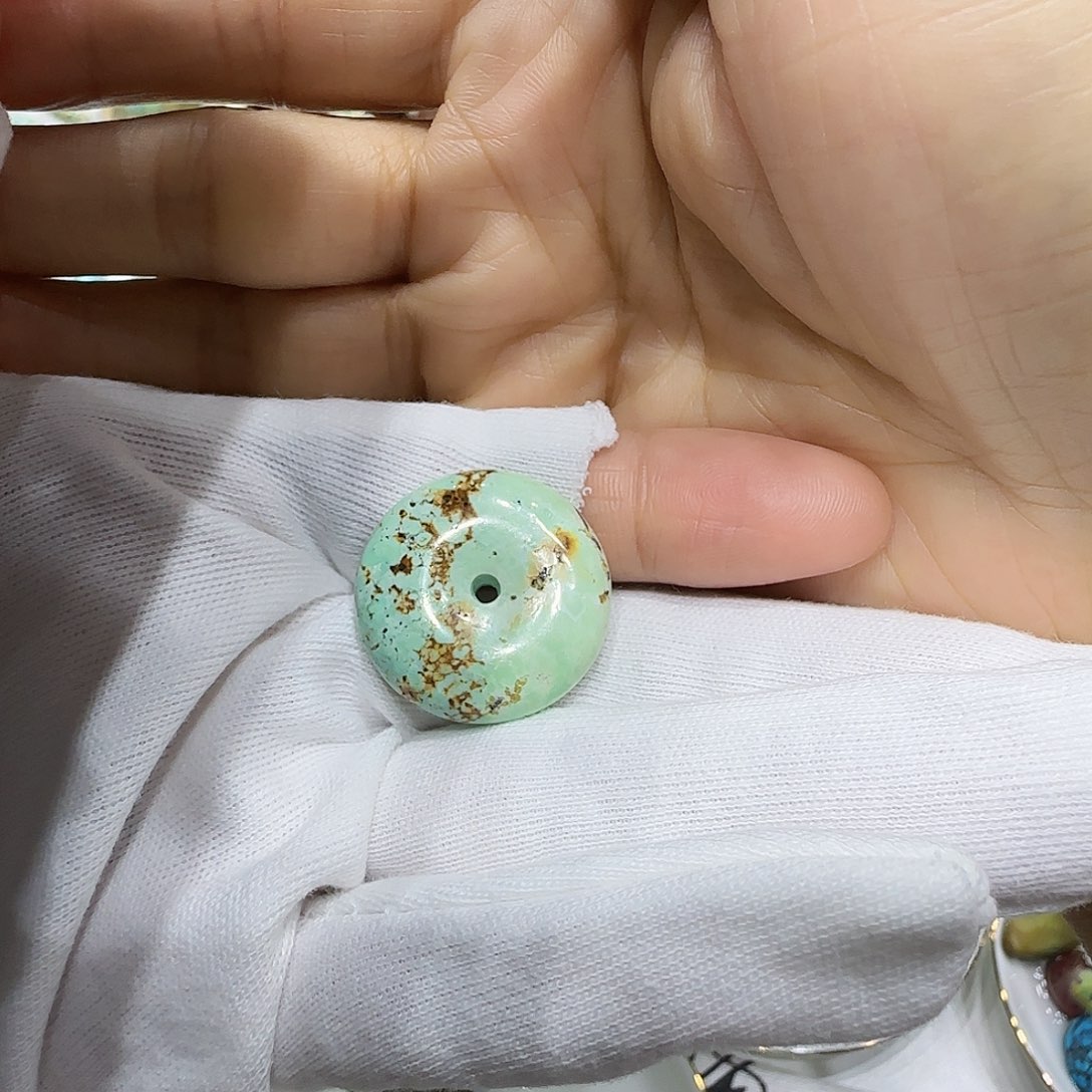 绿松石未镶嵌原矿绿松石