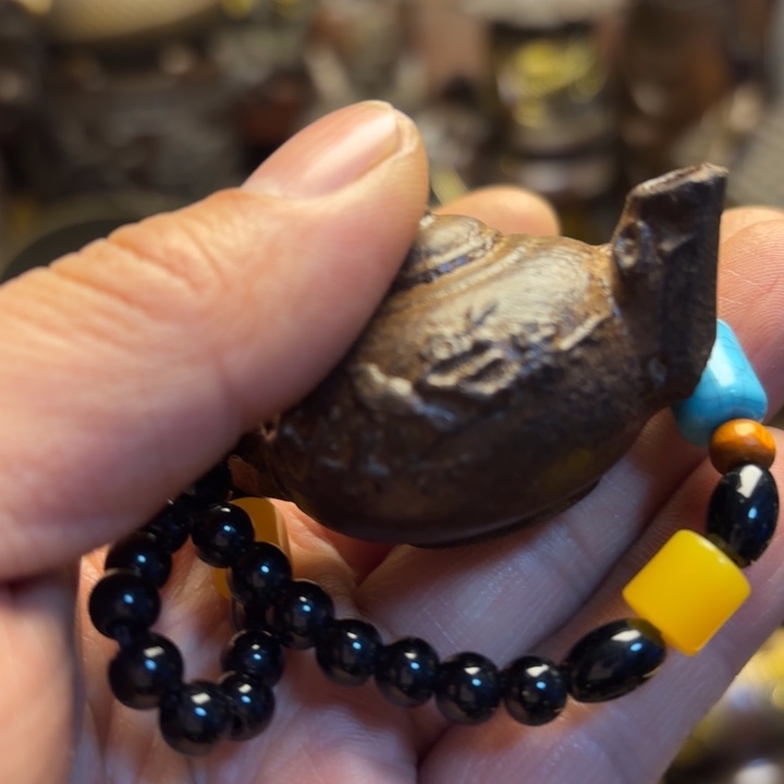 铜器摆件    点击下单