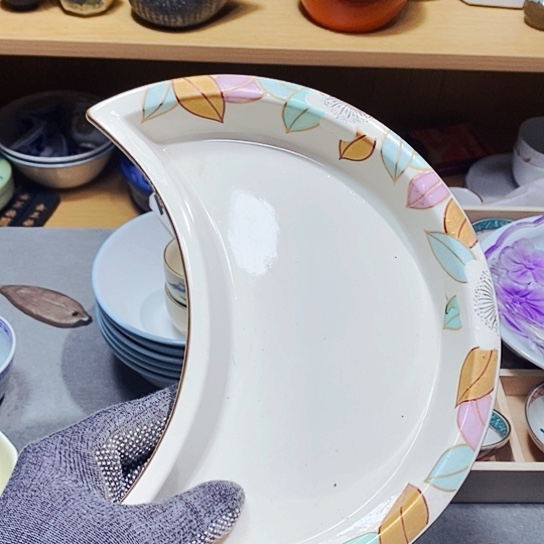 瓷片新年快乐。万事如意