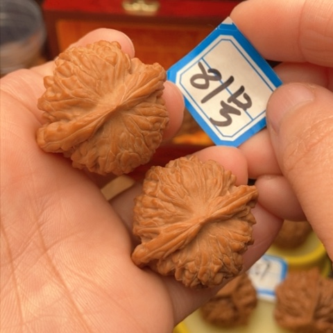 文玩核桃吊坠野生35