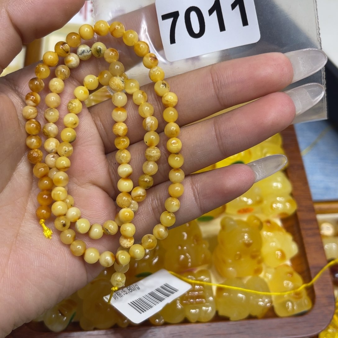 琥珀珠宝奇石未镶嵌