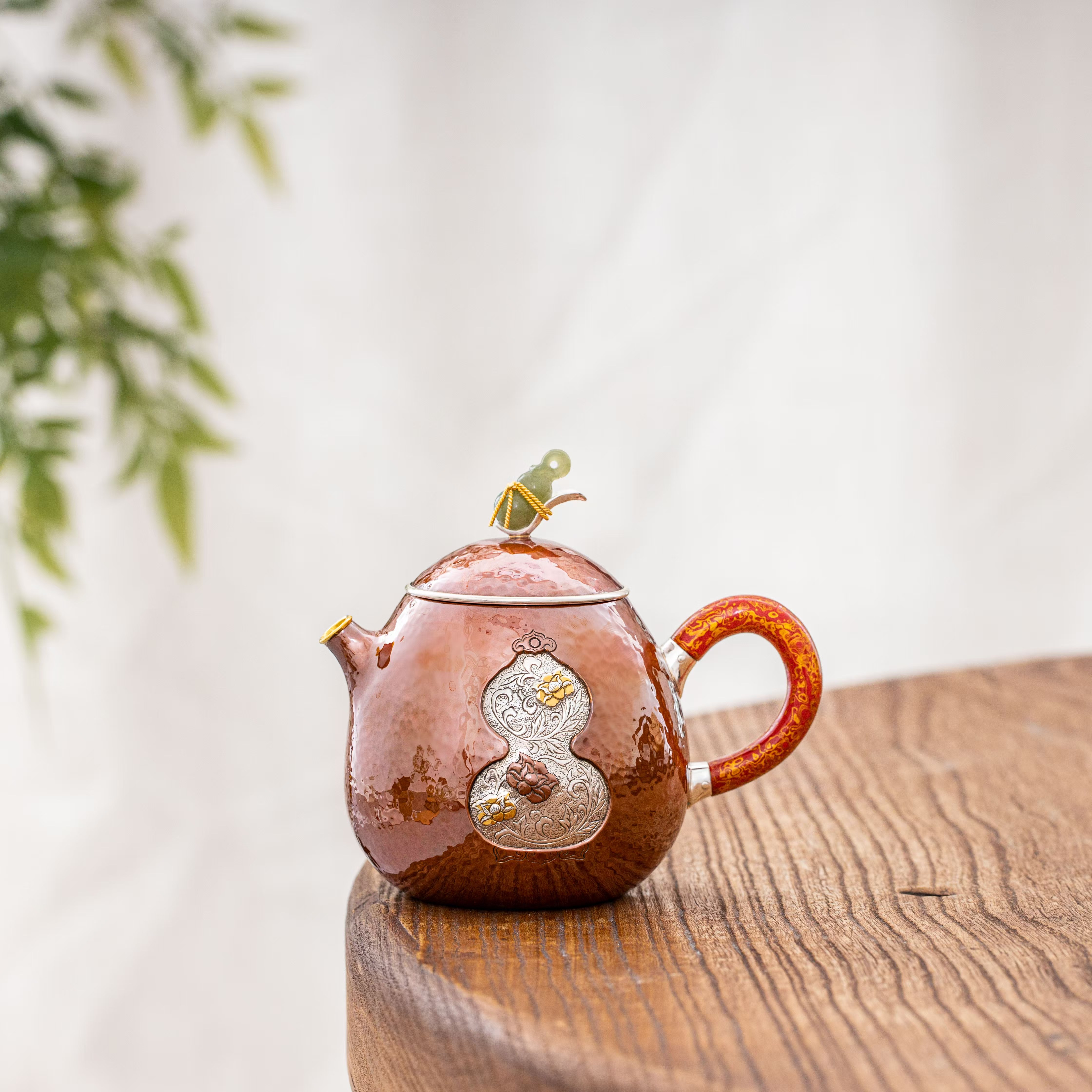 蜂鸟工坊 大师壶 漆把嵌刻葫芦珠花包金嘴茄子形小壶 SWA11322